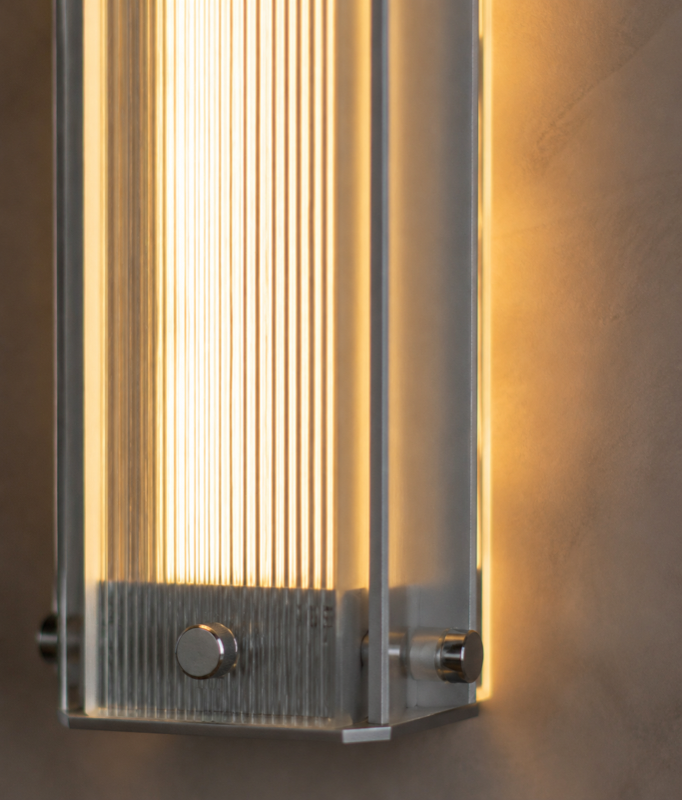 Ribbed glass detail