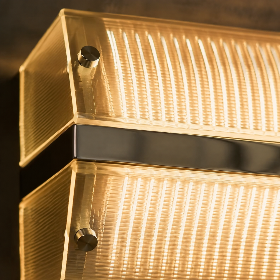 Illuminated ribbed glass diffuser detail