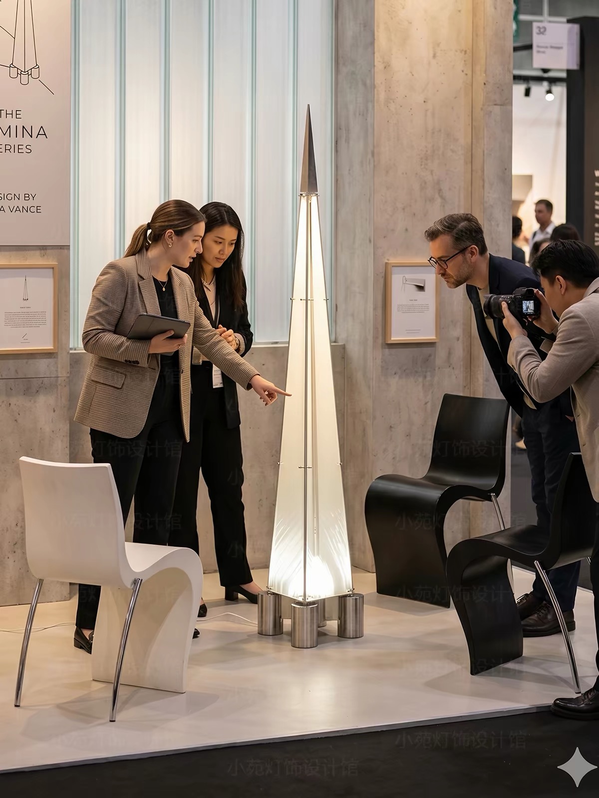 Fragment floor lamp ambient view