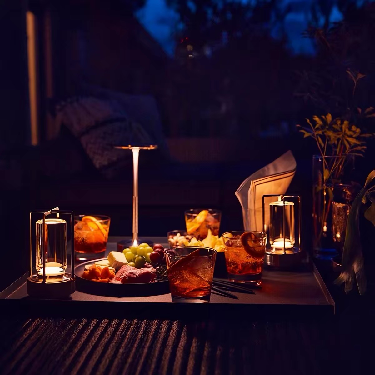 Aurelia Halo lamp at an evening gathering