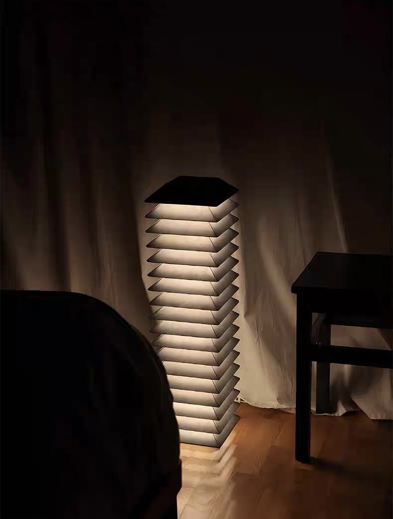 Kage Wabi-Sabi Floor Lamp thumbnail 6