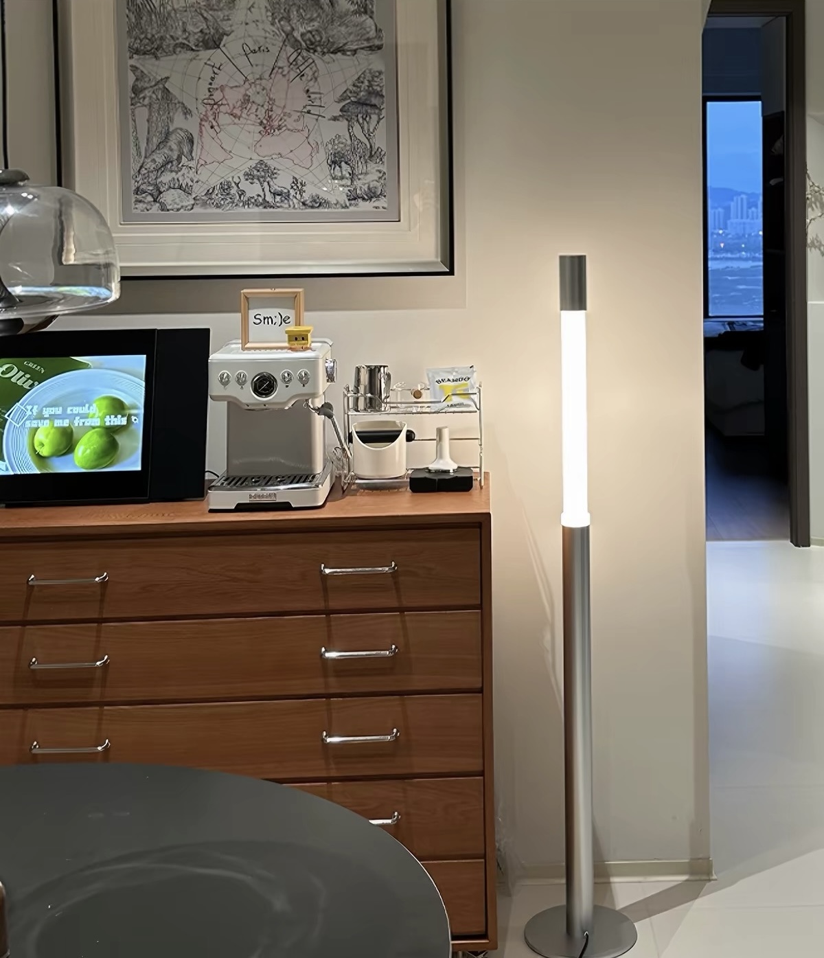 Slide Bauhaus Floor Lamp — view 1